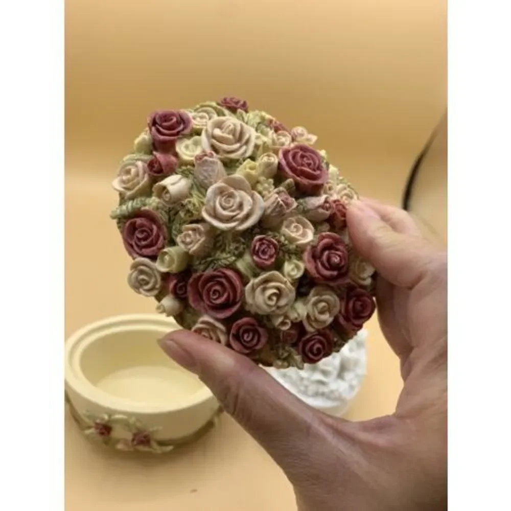 Vintage DEZINE Hand painted Applied Roses and Japan Flowers Trinket Box